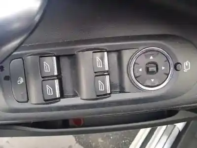 Здавання транспортного засобу ford s-max (ca1) titanium (03.2010->) року 2011 потужний txwa
