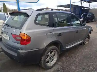 Veículo de Sucata bmw x3 (e83) 2.0d do ano 2005 alimentado 204d4