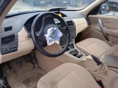 Veículo de Sucata bmw x3 (e83) 2.0d do ano 2005 alimentado 204d4