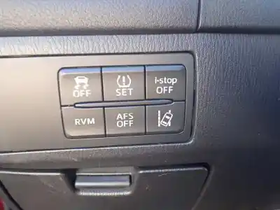 Véhicule à la ferraille mazda                                              6 lim. (gh) (.2012->)                                                                                                                                                                                                                                      luxury                                                                                                                                                                                                                                                     de l'année 2013 alimenté sh
