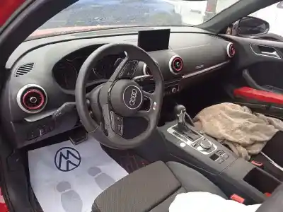 Здавання транспортного засобу audi a3 sedán (8vm) * року 2020 потужний dfga