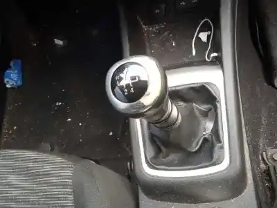 Veículo de Sucata kia cee´d 1.6 crdi cat do ano 2010 alimentado d4fb