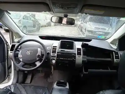 Veicolo di demolizione toyota prius (nhw20) 1.5 cat dell'anno 2008 alimentato 1nzfxe