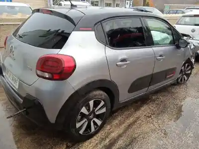 Sloopvoertuig citroen c3 1.2 12v vti / puretech van het jaar 2021 aangedreven yht