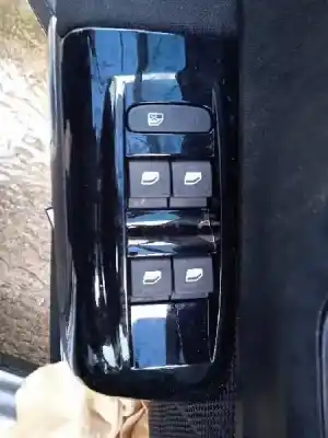 Sloopvoertuig citroen c3 1.2 12v vti / puretech van het jaar 2021 aangedreven yht