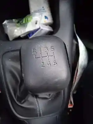 Sloopvoertuig citroen c3 1.2 12v vti / puretech van het jaar 2021 aangedreven yht