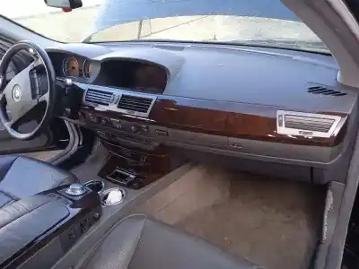 Veículo de Sucata bmw serie 7 (e65/e66) 745i do ano 2002 alimentado n62b44a