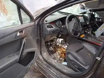 Veículo de Sucata peugeot 508 sw rxh do ano 2016 alimentado ah01