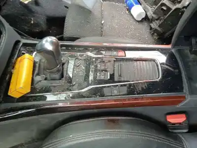 Veículo de Sucata peugeot 508 sw rxh do ano 2016 alimentado ah01