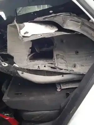 Sloopvoertuig peugeot 3008 allure van het jaar 2019 aangedreven yh01