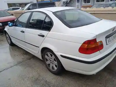 Veicolo di demolizione bmw serie 3 berlina (e46) 320d dell'anno 2002 alimentato 204d4