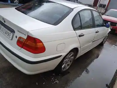 Veicolo di demolizione bmw serie 3 berlina (e46) 320d dell'anno 2002 alimentato 204d4