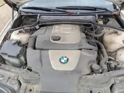 Veicolo di demolizione bmw serie 3 berlina (e46) 320d dell'anno 2002 alimentato 204d4