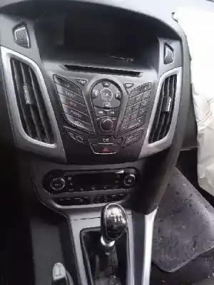 Sloopvoertuig ford focus turn. (cb8) trend van het jaar 2011 aangedreven jqdb