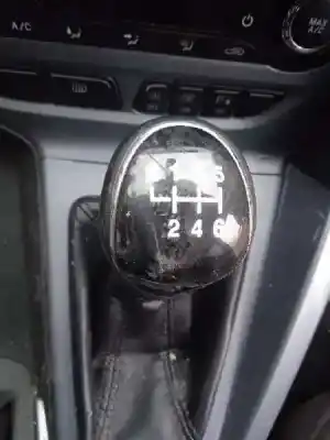 Sloopvoertuig ford focus turn. (cb8) trend van het jaar 2011 aangedreven jqdb