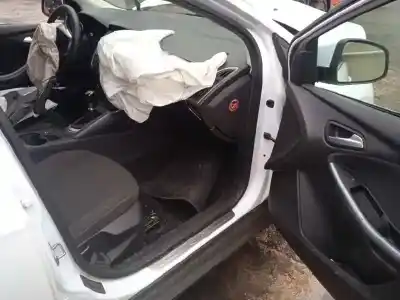 Sloopvoertuig ford focus turn. (cb8) trend van het jaar 2011 aangedreven jqdb