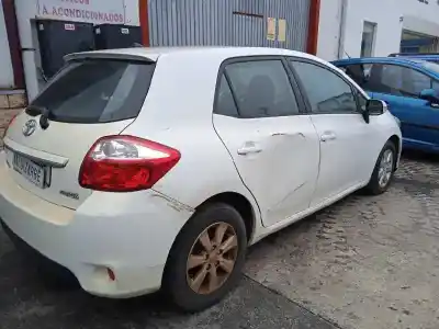 Scrapping Vehicle toyota auris active of the year 2012 powered 1nd