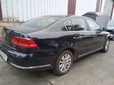 Veículo de Sucata volkswagen passat lim. (362) advance bluemotion do ano 2011 alimentado cffb