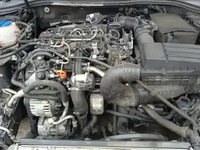 Veículo de Sucata volkswagen passat lim. (362) advance bluemotion do ano 2011 alimentado cffb