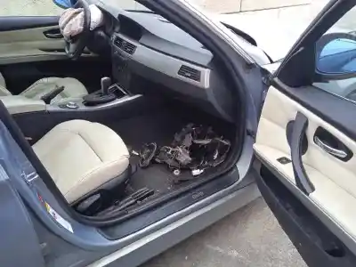 Veículo de Sucata bmw serie 3 touring (e91) 330d do ano 2008 alimentado 306d3