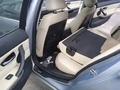 Veículo de Sucata bmw serie 3 touring (e91) 330d do ano 2008 alimentado 306d3