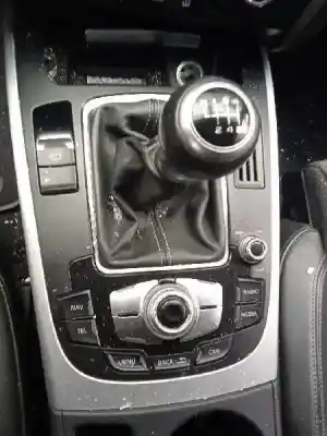 Veículo de Sucata audi a5 sportback (8t) 1.8 tfsi (125kw) do ano 2014 alimentado cjeb