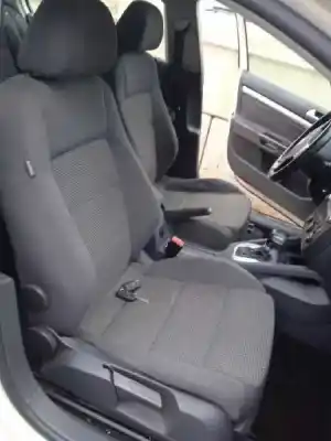 Здавання транспортного засобу volkswagen jetta (1k2) 2.0 tdi року 2007 потужний bkd