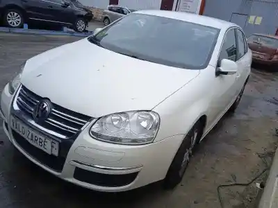 Здавання транспортного засобу volkswagen jetta (1k2) 2.0 tdi року 2007 потужний bkd