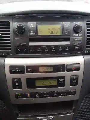 Scrapping Vehicle toyota corolla (e12) 1.6 16v of the year 2002 powered 3zzfe