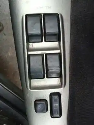 Scrapping Vehicle toyota corolla (e12) 1.6 16v of the year 2002 powered 3zzfe