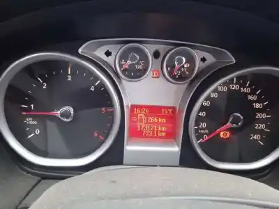 Véhicule à la ferraille ford focus lim. (cb4) trend de l'année 2008 alimenté g8db