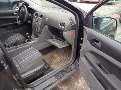 Véhicule à la ferraille ford focus lim. (cb4) trend de l'année 2008 alimenté g8db