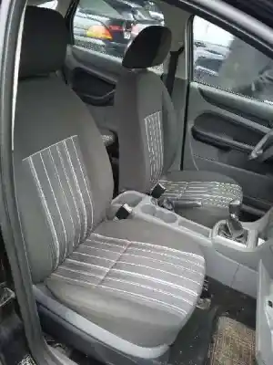 Véhicule à la ferraille ford focus lim. (cb4) trend de l'année 2008 alimenté g8db