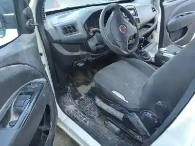 Veículo de Sucata fiat doblo 1.4 16v turbo do ano 2014 alimentado 198a4000