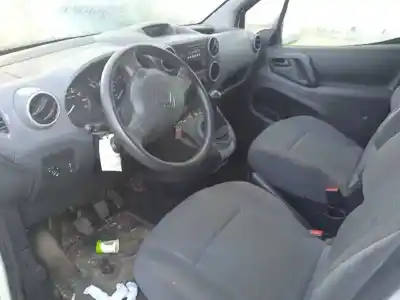 Veículo de Sucata citroen berlingo xtr 1.6 hdi 92 do ano 2014 alimentado 9hf