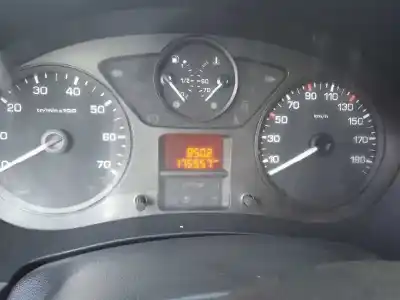 Veículo de Sucata citroen berlingo xtr 1.6 hdi 92 do ano 2014 alimentado 9hf