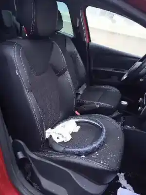 Veículo de Sucata renault clio iv (bh_) 1.5 dci 90 do ano 2019 alimentado k9k638