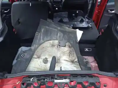 Veículo de Sucata renault clio iv (bh_) 1.5 dci 90 do ano 2019 alimentado k9k638