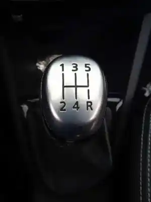 Veículo de Sucata renault clio iv (bh_) 1.5 dci 90 do ano 2019 alimentado k9k638