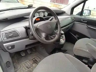 Veículo de Sucata peugeot 807 st pack do ano 2006 alimentado rhr