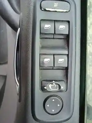 Veículo de Sucata peugeot 807 st pack do ano 2006 alimentado rhr