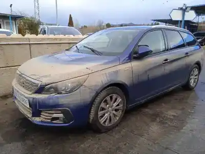 Vehículo de desguace PEUGEOT 308 SW Style del año 2019 con motor HN05