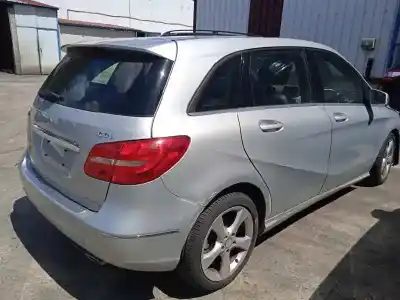 Здавання транспортного засобу mercedes-benz clase b (w246) b 200 cdi (246.208) року 2013 потужний 651901