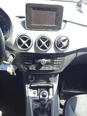 Здавання транспортного засобу mercedes-benz clase b (w246) b 200 cdi (246.208) року 2013 потужний 651901