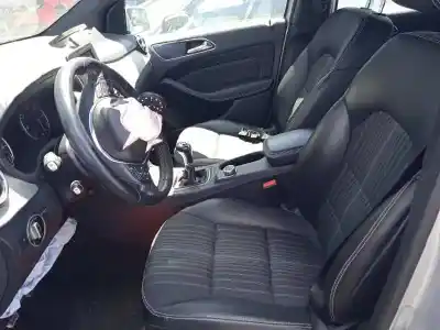 Здавання транспортного засобу mercedes-benz clase b (w246) b 200 cdi (246.208) року 2013 потужний 651901