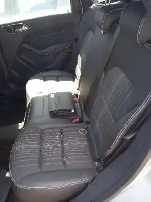 Здавання транспортного засобу mercedes-benz clase b (w246) b 200 cdi (246.208) року 2013 потужний 651901