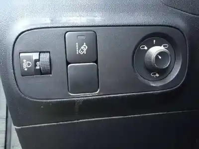 Veicolo di demolizione citroen c3 origins dell'anno 2019 alimentato hm05