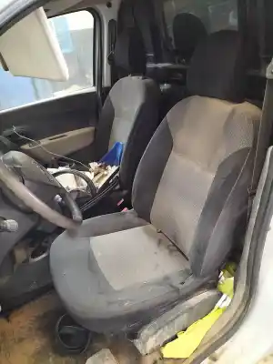 Здавання транспортного засобу dacia dokker k9k612 року 2013 потужний k9k612