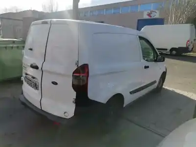 Здавання транспортного засобу ford transit courier (c4a) ugcb року 2015 потужний ugcb