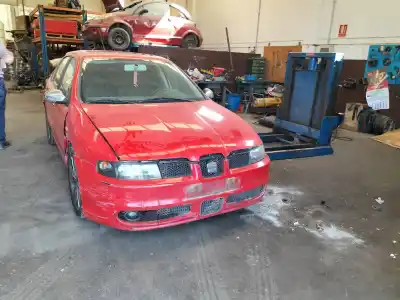 Scrapping Vehicle SEAT LEON (1M1) 1.9 TDI of the year 2000 powered ARL